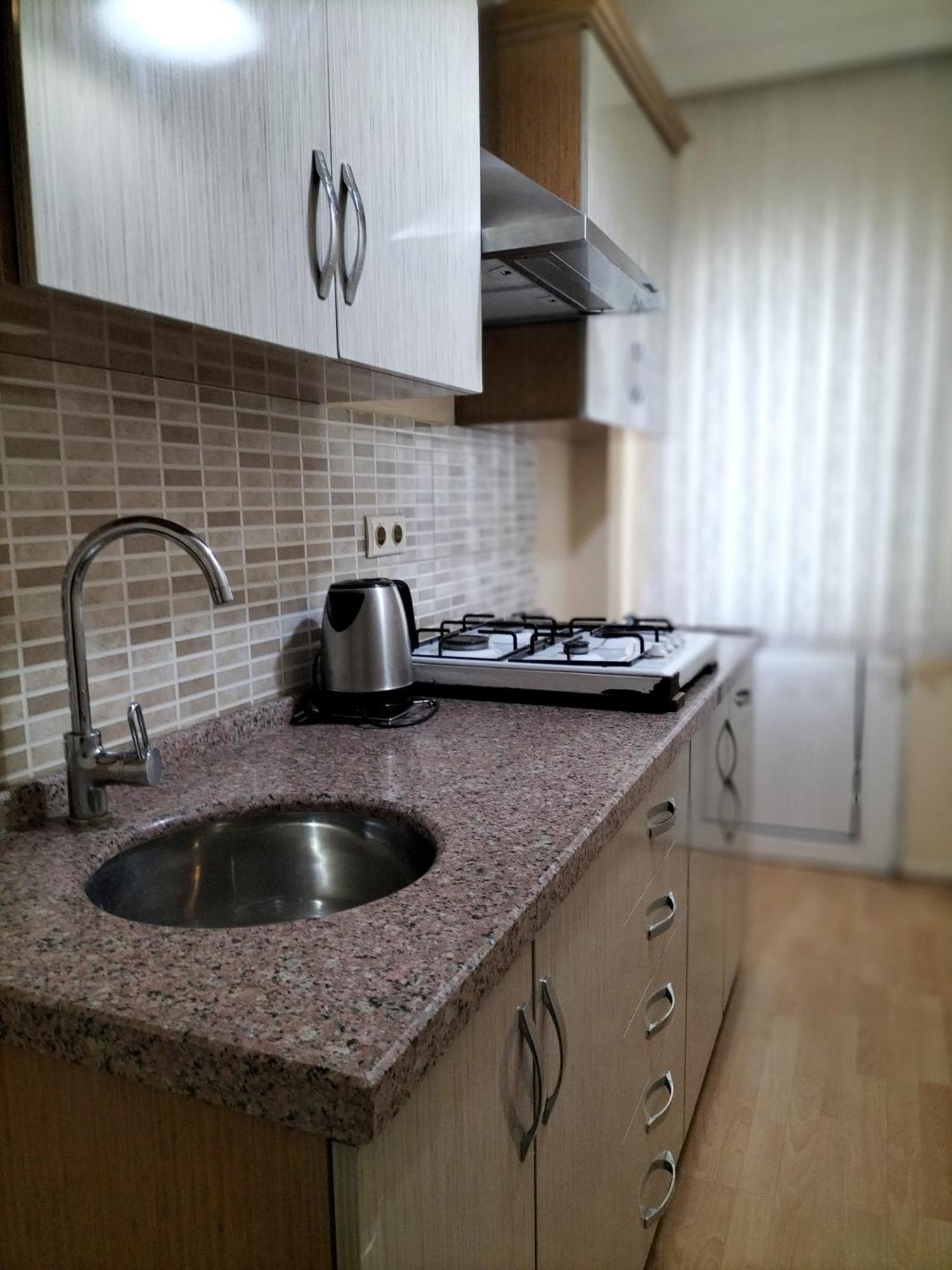 Gueler Central Apartment Trabzon Ngoại thất bức ảnh